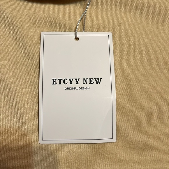 NWT Sleeveless romper Loose Fit Adjustable Spaghetti Strap Shorts w/Pockets - Picture 5 of 6